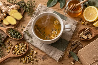 Mal de gorge tisane aux plantes, tisane au miel et citron